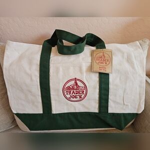Trader Joe's Large Reusable Tote Bag, Canvas, Green Trim, 20x14 💚
